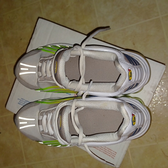 Nike Air Max Plus - Picture 7 of 8